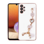 Galaxy A32 4G Kılıf El Tutamaçlı Kamera Korumalı Zore Taka Silikon Kapak - Beyaz